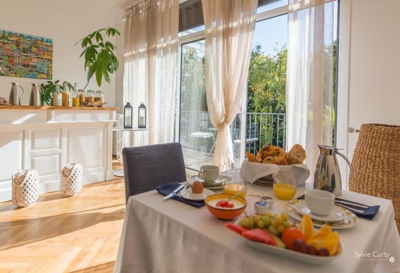 Номер Стандарт Трехместный, Villa Verde La Rochelle