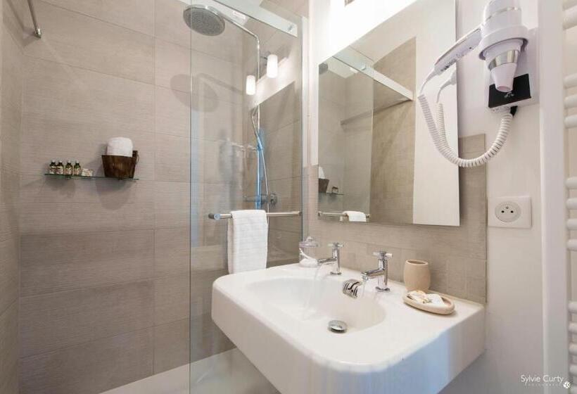 Номер Стандарт Трехместный, Villa Verde La Rochelle