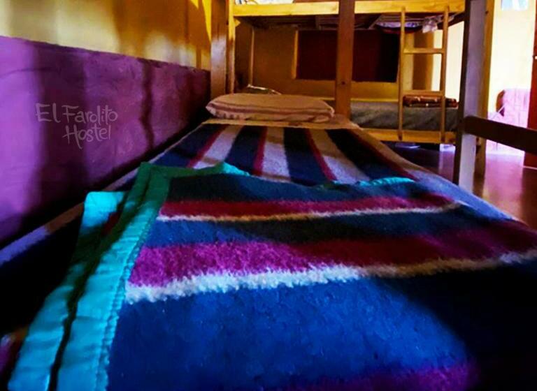 מיטה בחדר משותף, El Farolito Hostel
