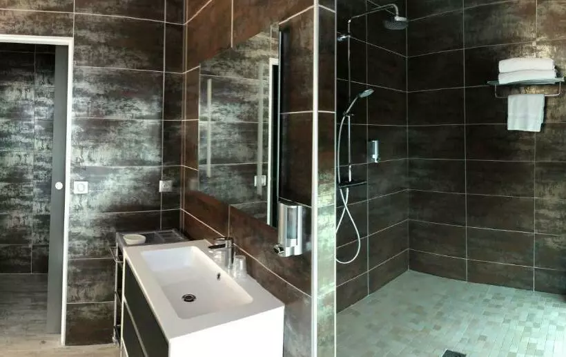 スイート, Appart  Hotel La Girafe Marseille Est   Porte D Aubagne