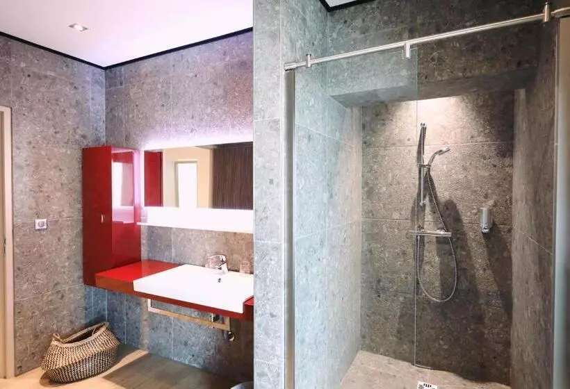 エクゼクティブスイート, Appart  Hotel La Girafe Marseille Est   Porte D Aubagne