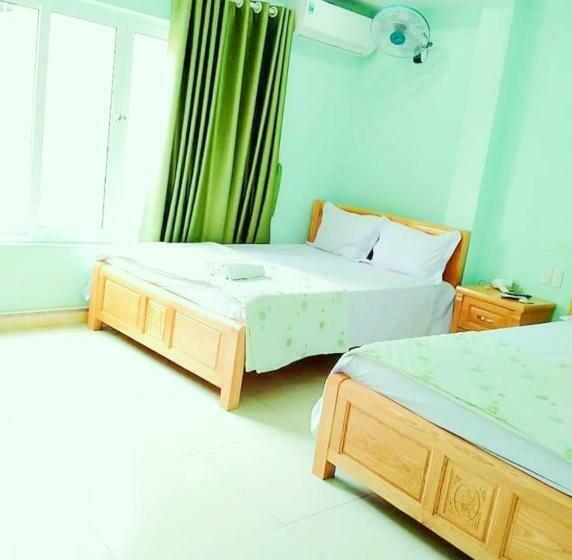 اتاق استاندارد چهار تخته, Bao Long Guest House