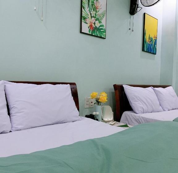 اتاق استاندارد چهار تخته, Bao Long Guest House