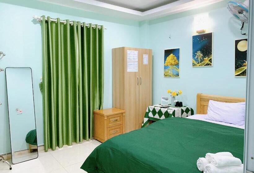 اتاق لوکس با تخت بزرگ, Bao Long Guest House