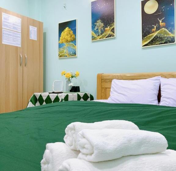 اتاق لوکس با تخت بزرگ, Bao Long Guest House