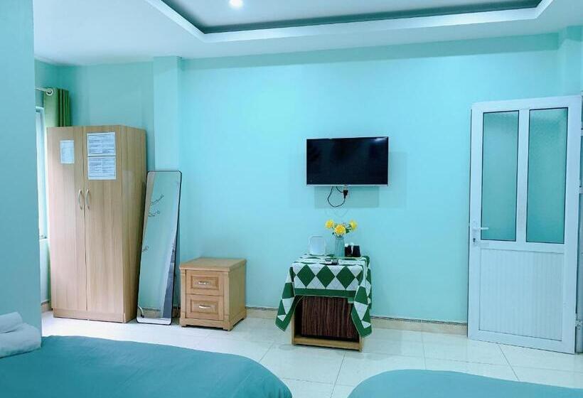 اتاق استاندارد چهار تخته, Bao Long Guest House