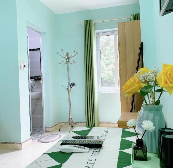 اتاق استاندارد چهار تخته, Bao Long Guest House