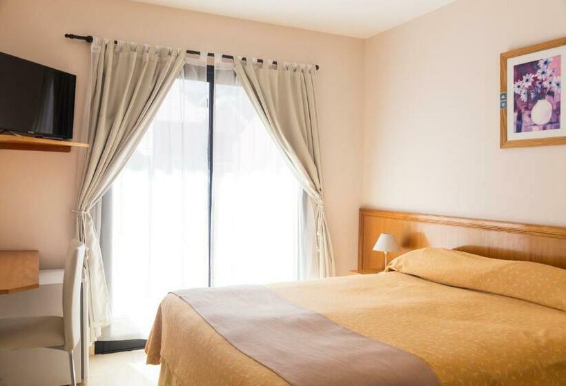 غرفة قياسية, Bella Costa