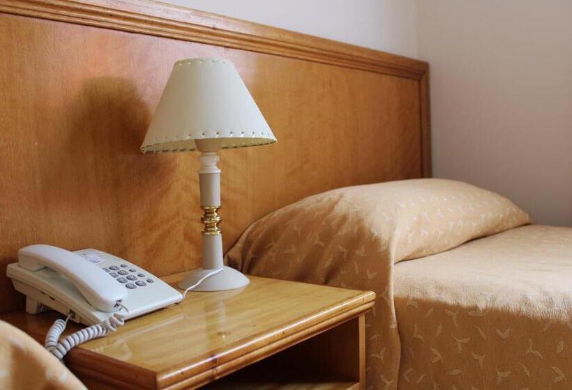 غرفة قياسية, Bella Costa