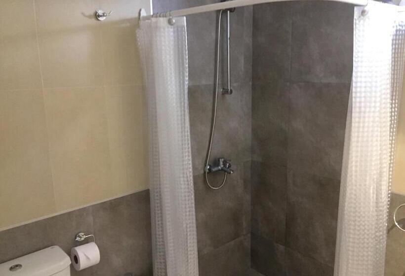 ファミリールーム, Berlin Pinamar