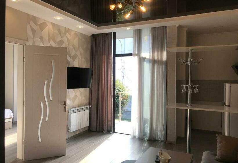 آپارتمان 2 خوابه, Chaika