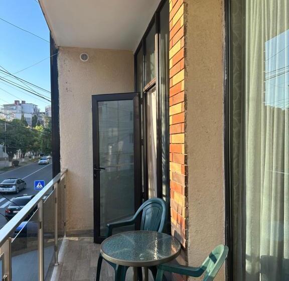 آپارتمان 2 خوابه, Chaika