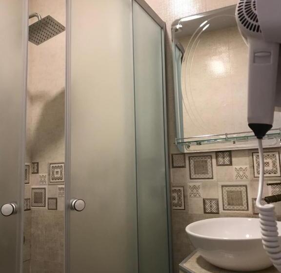 استودیوی استاندارد, Chaika