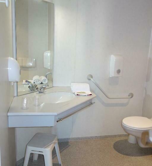 Номер Комфорт, Hostellerie Bon Pasteur
