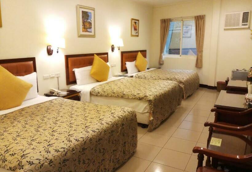 اتاق خانوادگی, Puti Commercial