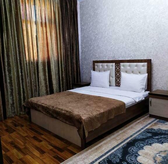 חדר סטנדרט, Ratmina