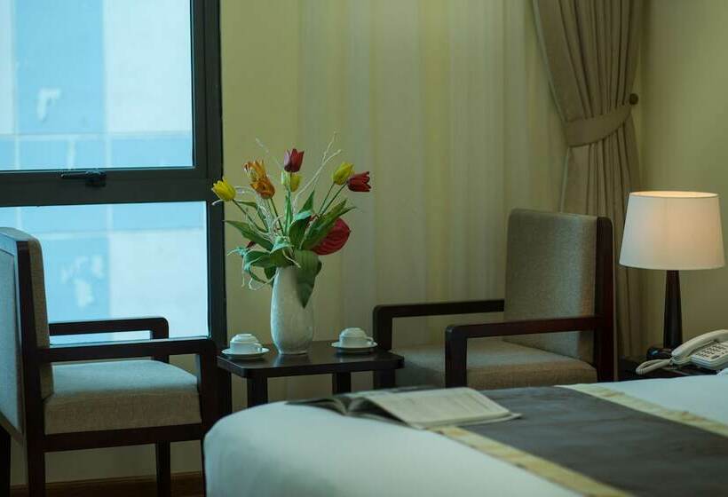 اتاق سوپریور, Tqt