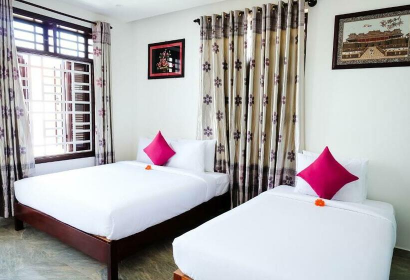 اتاق استاندارد با چشم‌انداز استخر, Unity Villa