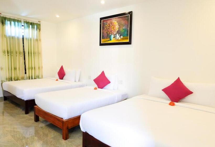 اتاق خانوادگی, Unity Villa