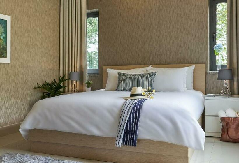 سوییت با چشم‌انداز کوه, The Wind Boutique Resort