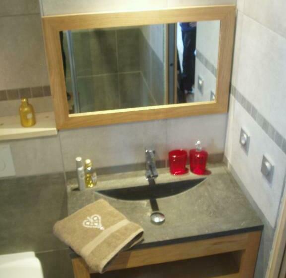 Quarto Estandar com Terraço, Chalet Rum Doodle