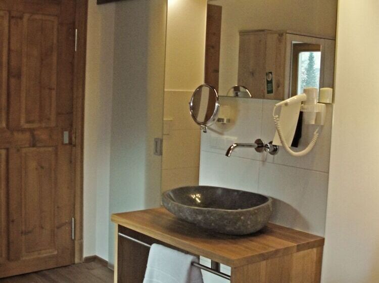 Номер Стандарт с Балконом, Mammhofer Suite & Breakfast