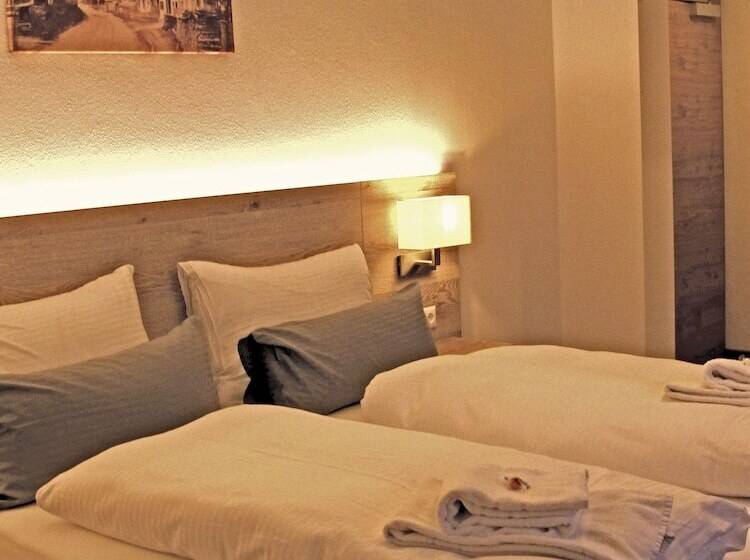 Люкс с Балконом, Mammhofer Suite & Breakfast