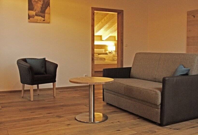 Люкс Премиум, Mammhofer Suite & Breakfast