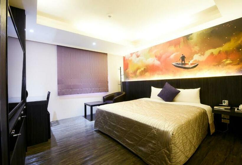 اتاق استاندارد, Carnival Motel