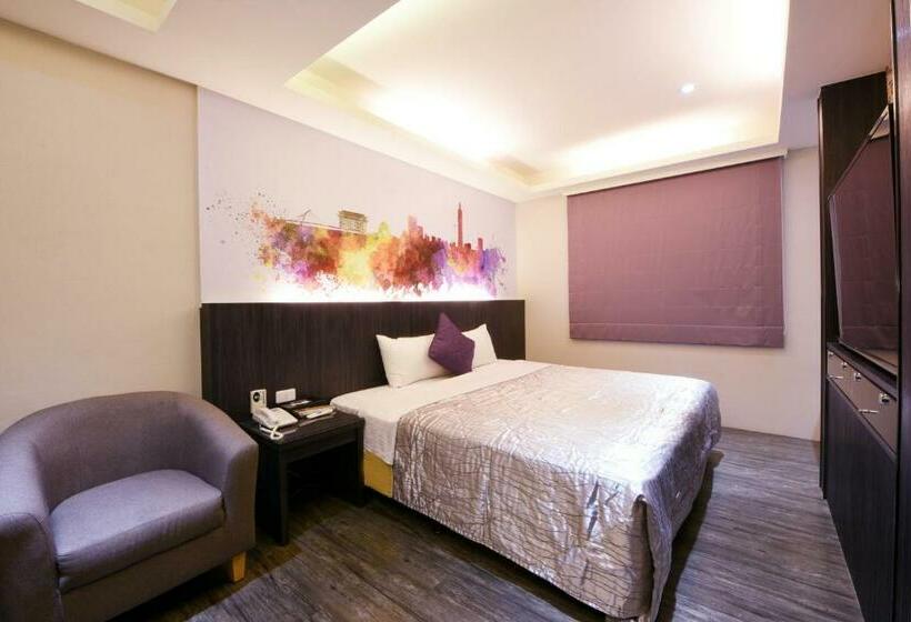 اتاق استاندارد, Carnival Motel