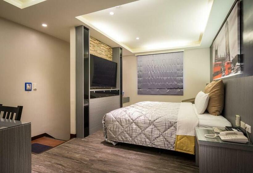 اتاق استاندارد, Carnival Motel