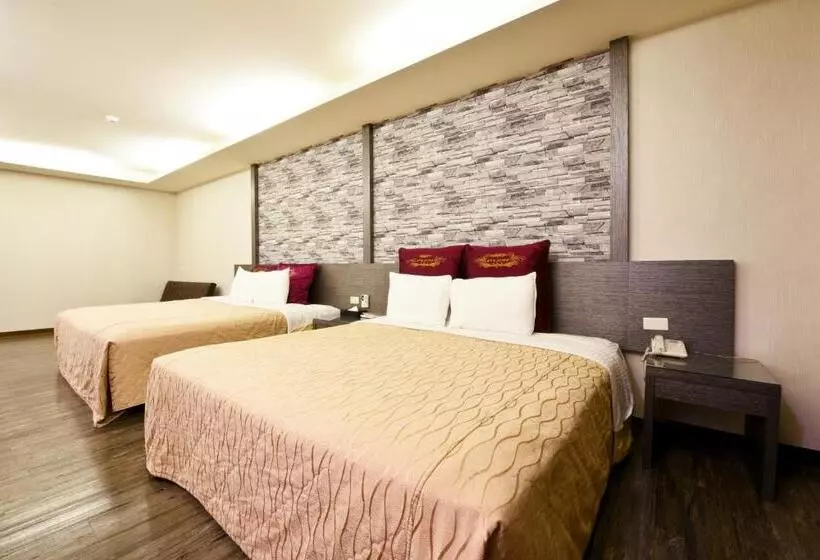 اتاق اکونومی, Carnival Motel