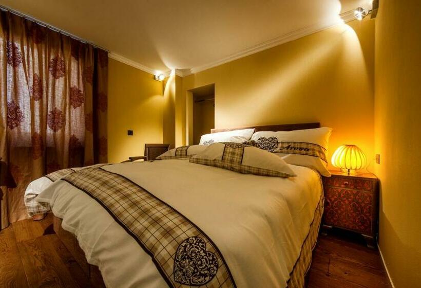 اتاق استاندارد یک نفره, Home Hotel Arosa