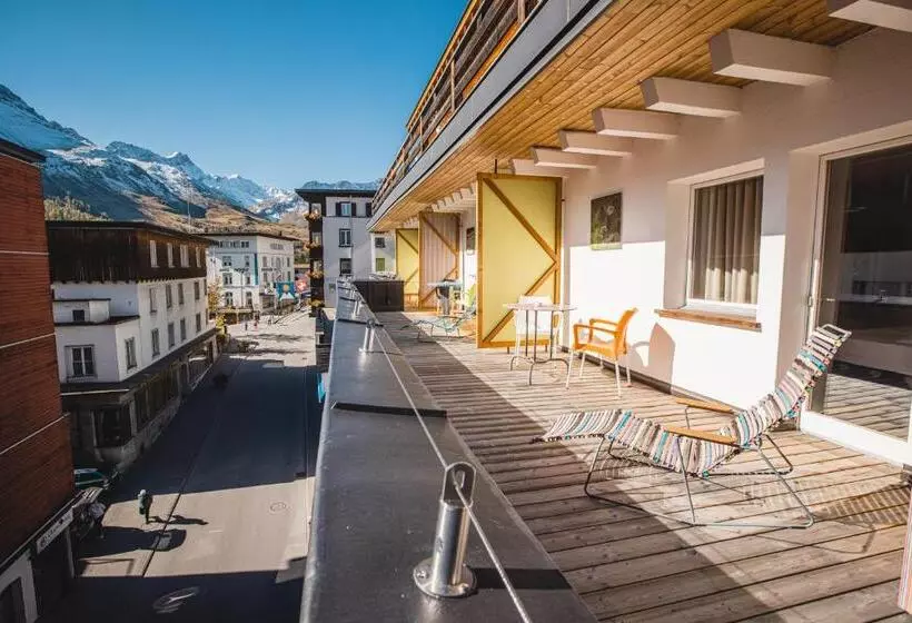 Superior-huone, Home Hotel Arosa