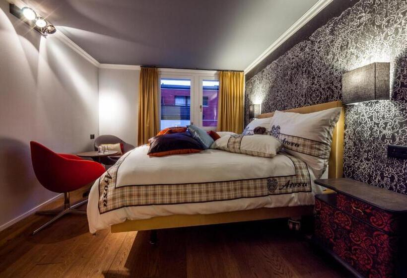اتاق سوپریور, Home Hotel Arosa