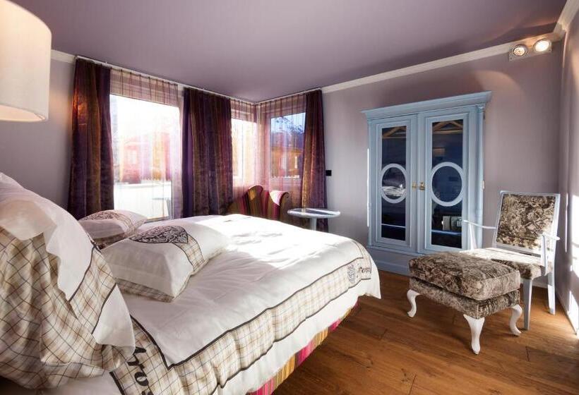 اتاق سوپریور, Home Hotel Arosa