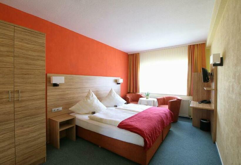 スタンダードルーム, Restaurant Weinberg