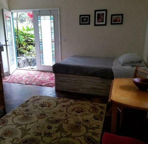 キングサイズベッドのスタンダードルーム, Aloha Crater Lodge