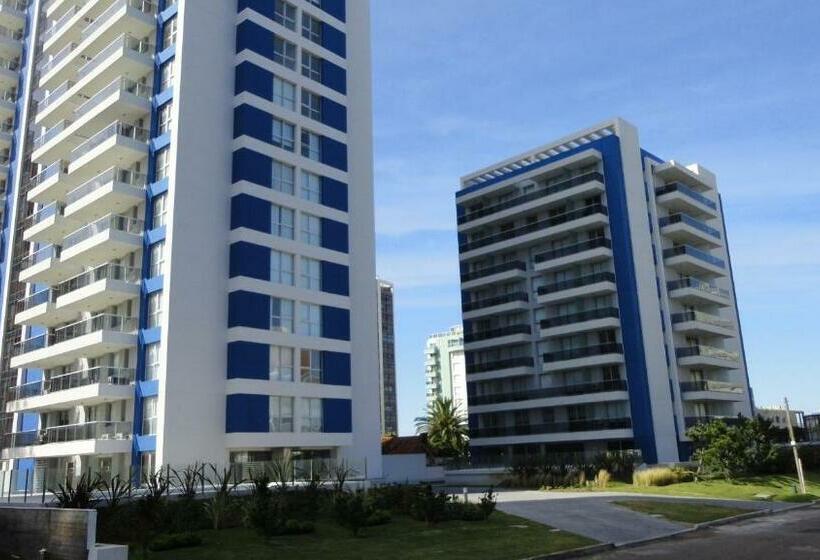 آپارتمان 1 خوابه با چشمانداز استخر, Arenas Del Mar