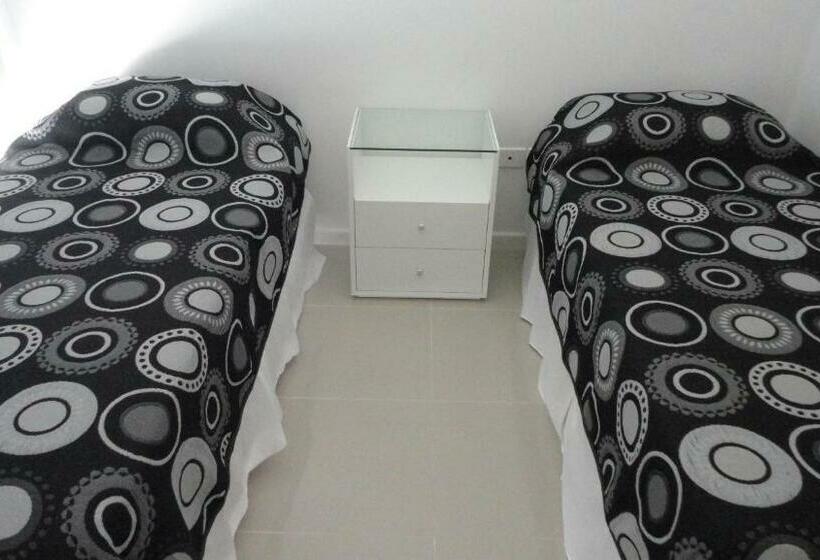 آپارتمان 1 خوابه با چشمانداز استخر, Arenas Del Mar