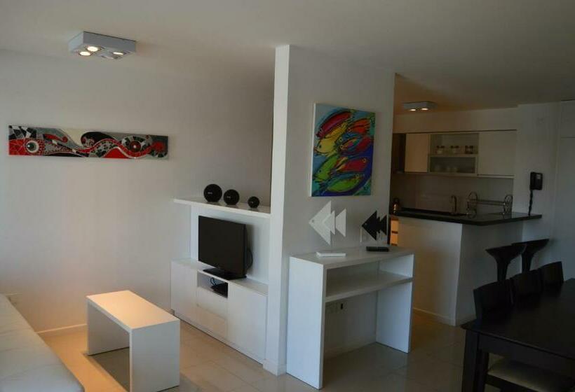 آپارتمان 1 خوابه با چشمانداز استخر, Arenas Del Mar