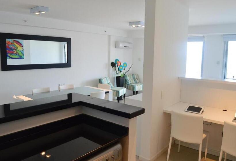 آپارتمان 1 خوابه با چشمانداز دریا, Arenas Del Mar