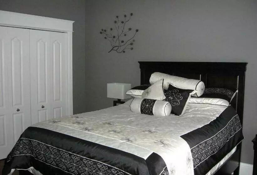 スーペリアールーム, Driftwood Heights Bed & Breakfast