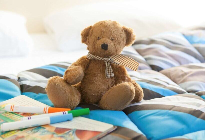 غرفة قياسية, F1 Frejus Roquebrune Sur Argens