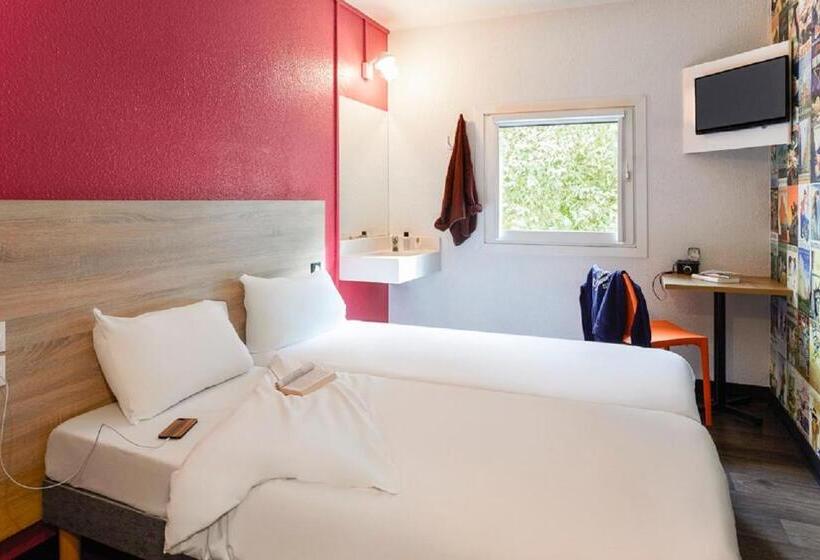 غرفة قياسية حمام مشترك, F1 Frejus Roquebrune Sur Argens