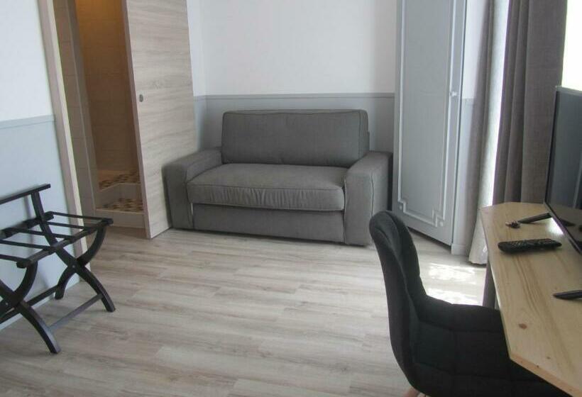 스탠다드 테라스 룸, Hôtel Restaurant Le Saint Marc