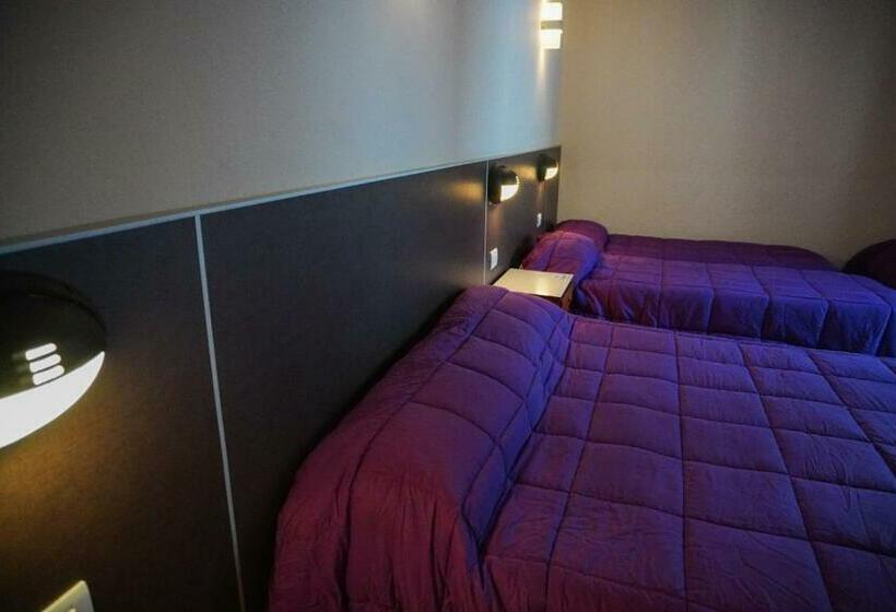 4인용 스탠다드 룸, Italia