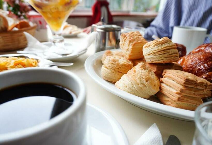 4인용 스탠다드 룸, Italia