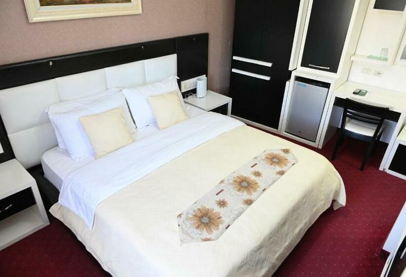 스탠다드 룸, Liss