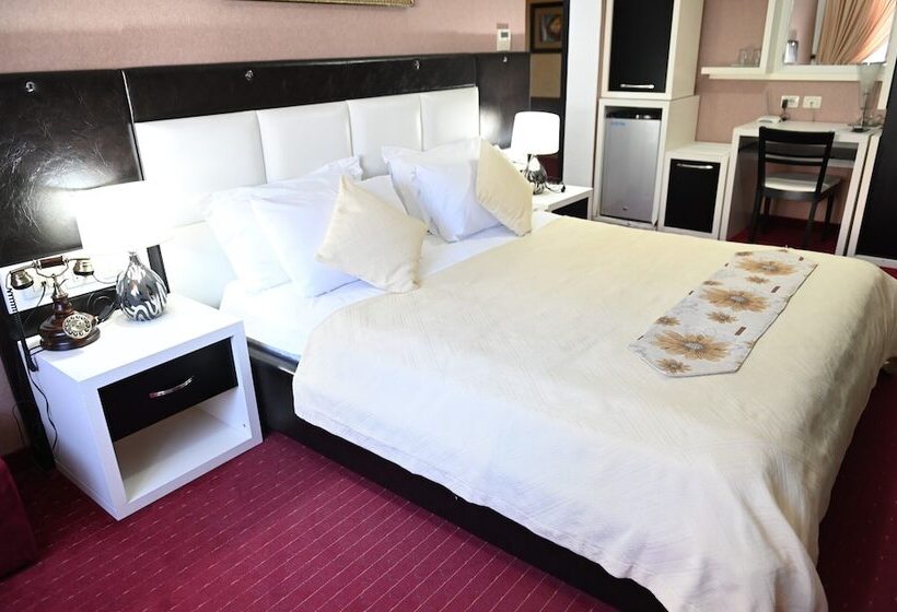 스탠다드 룸, Liss